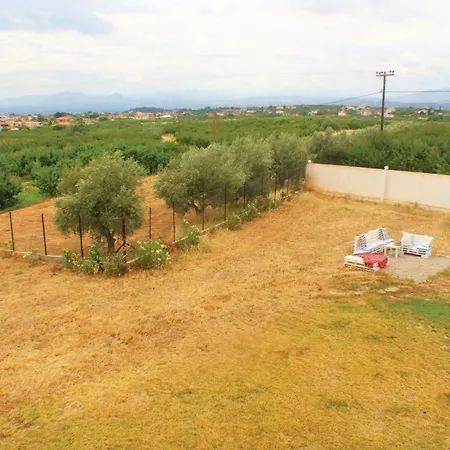 Holiday home Four-bedroom Holiday In Ancient Sikyona
